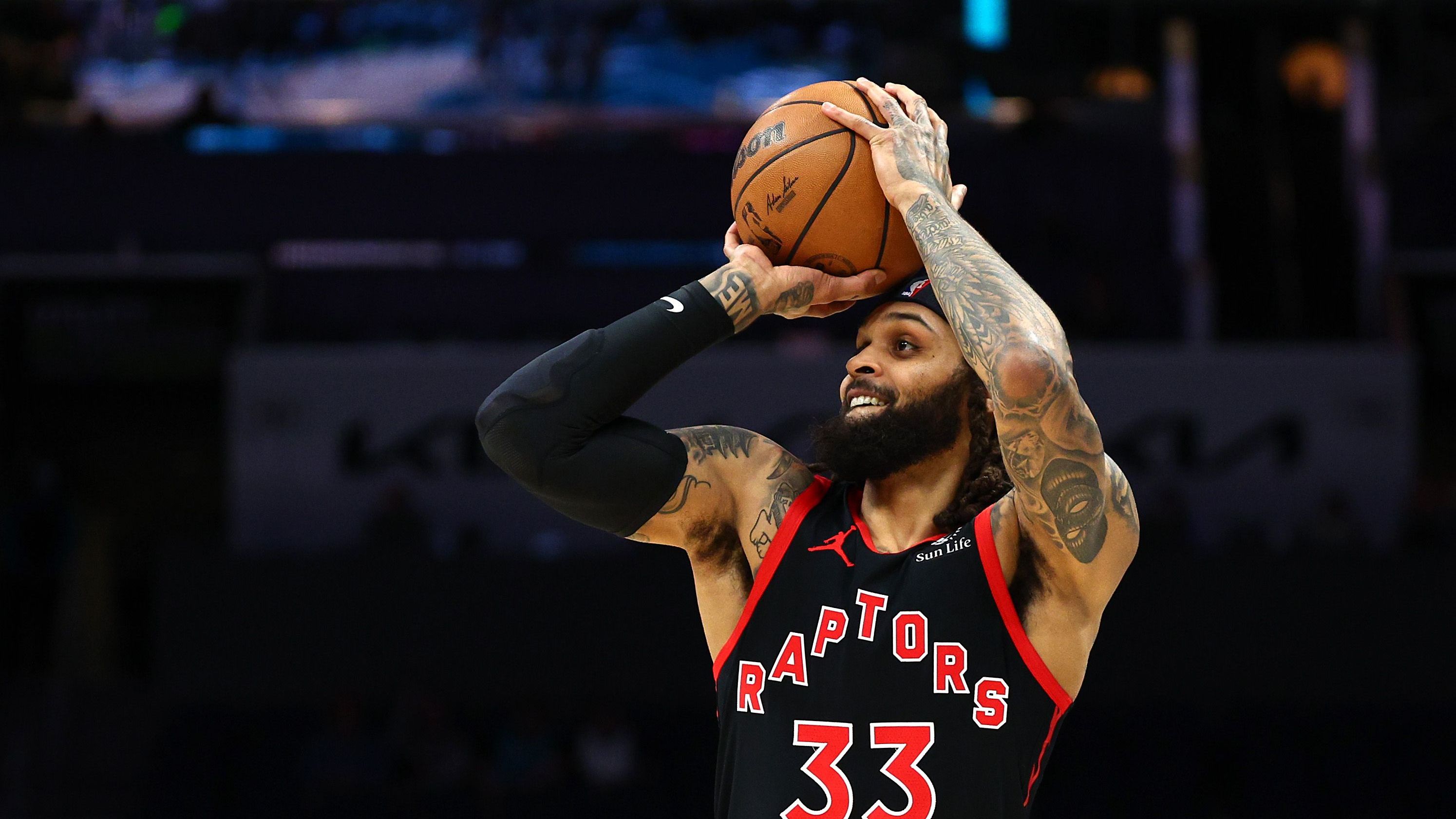 <strong>25. Toronto Raptors (zuvor Rang 25, 24-53)</strong> <br>Es waren 15 Niederlagen in Serie. Doch dann gab es vergangene Nacht den Überraschungserfolg bei den Bucks (ohne Giannis). Dabei scorten Trent Jr., Quickley und Barrett jeweils über 25 Punkte. Die Raptors werden die Saison als enttäuschender Zwölfter im Westen beenden.