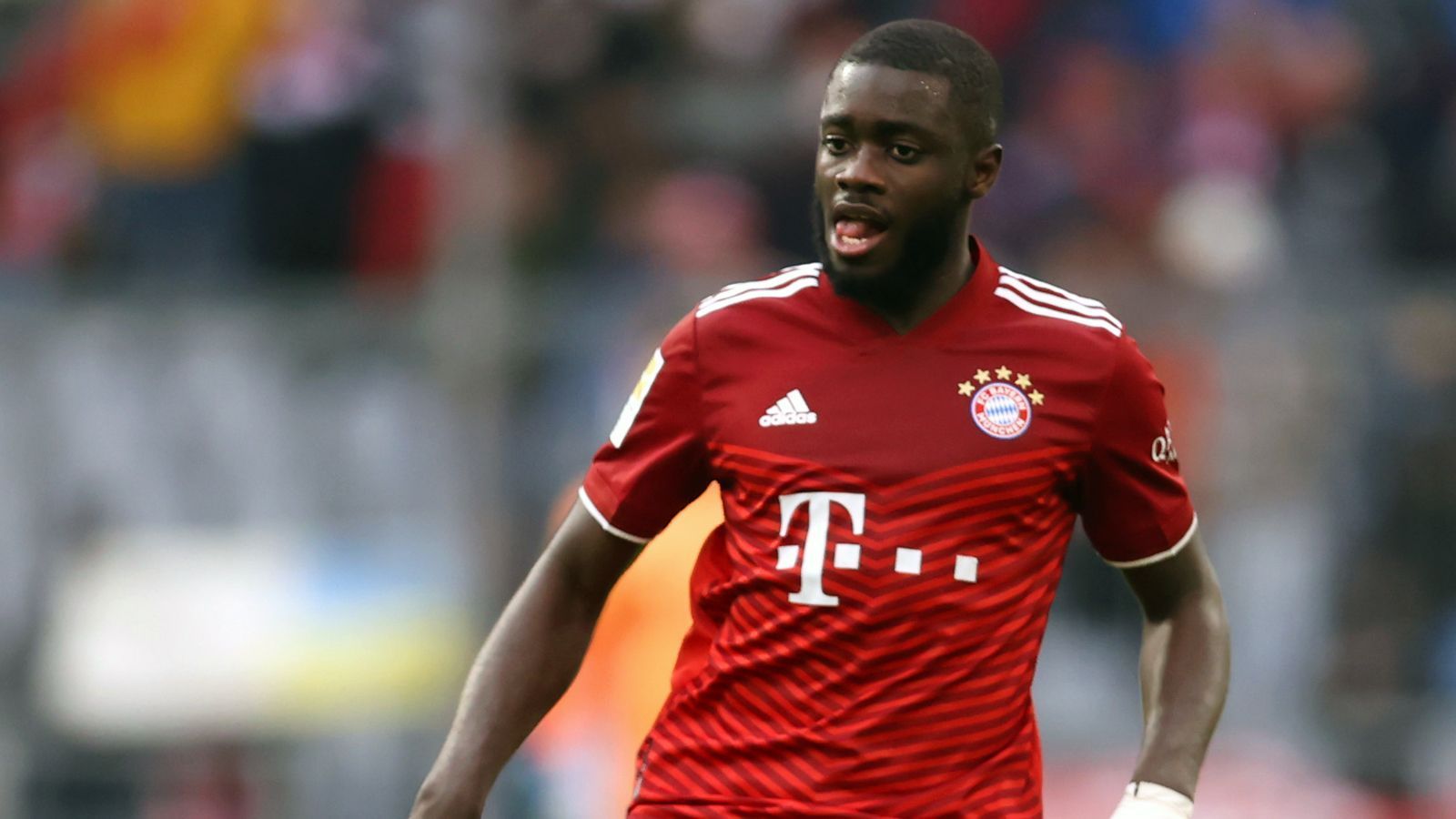 
                <strong>Dayot Upamecano</strong><br>
                Mit ihm wirkt die Abwehr sofort ein wenig wackliger – was aber normal ist, wenn auf so vielen Positionen gewechselt wird. Muss sich wieder langsam an die Mannschaft rantasten. ran-Note: 4
              