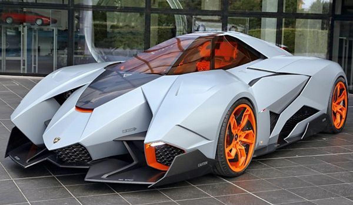 Straßenkampfjet Lamborghini Egoista