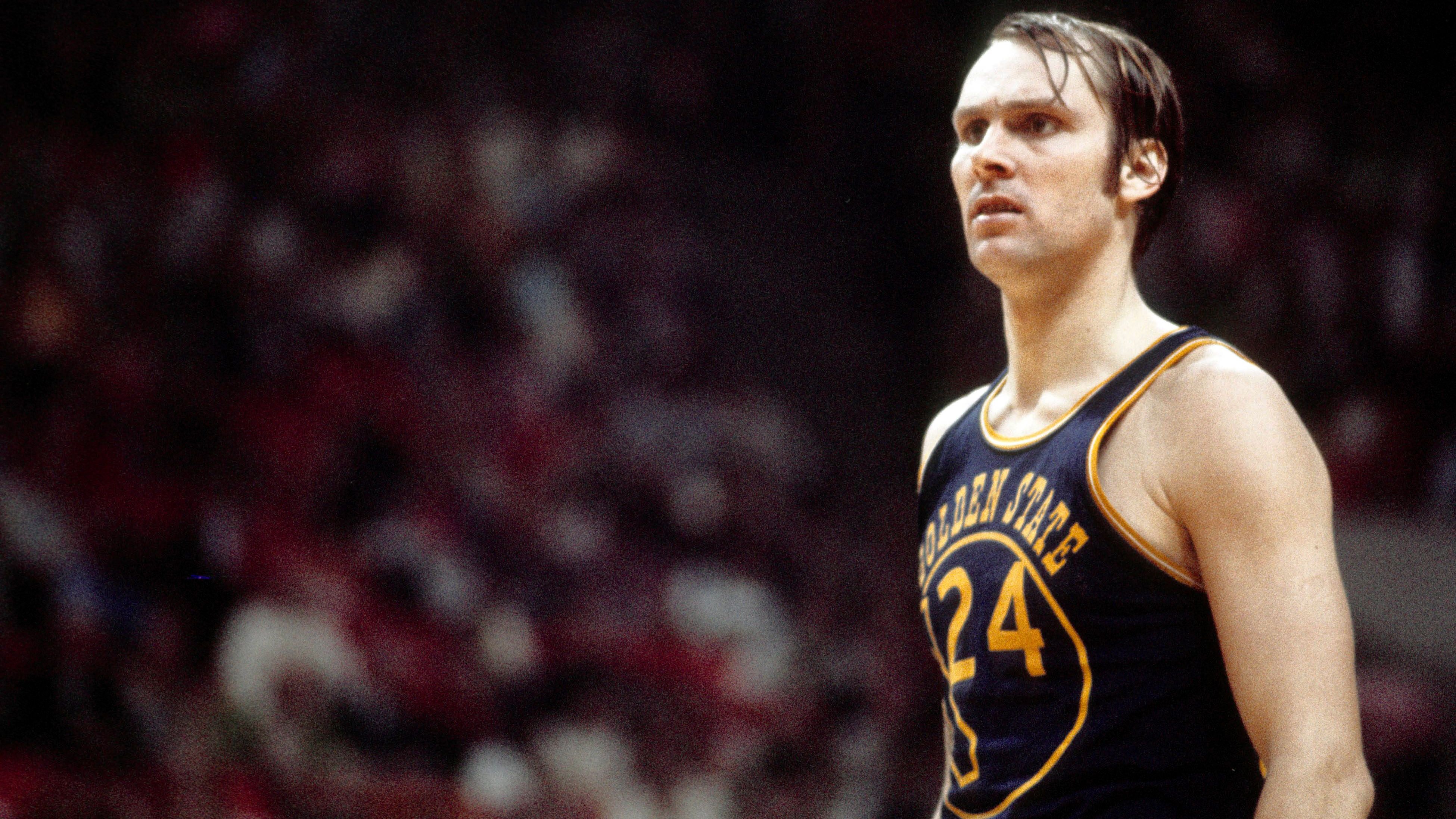 <strong>Rick Barry (Golden State Warriors) - Finals MVP 1975</strong><br>Serie: Golden State Warriors vs. Washington Bullets (4-0)<br>Finals-Stats: 29,5 Punkte, 4,0 Rebounds, 5,0 Assists und 3,5 Steals in 43,0 Minuten<br>Playoff-Stats: 28,2 Punkte, 5,5 Rebounds, 6,1 Assists und 2,9 Steals in 42,7 Minuten