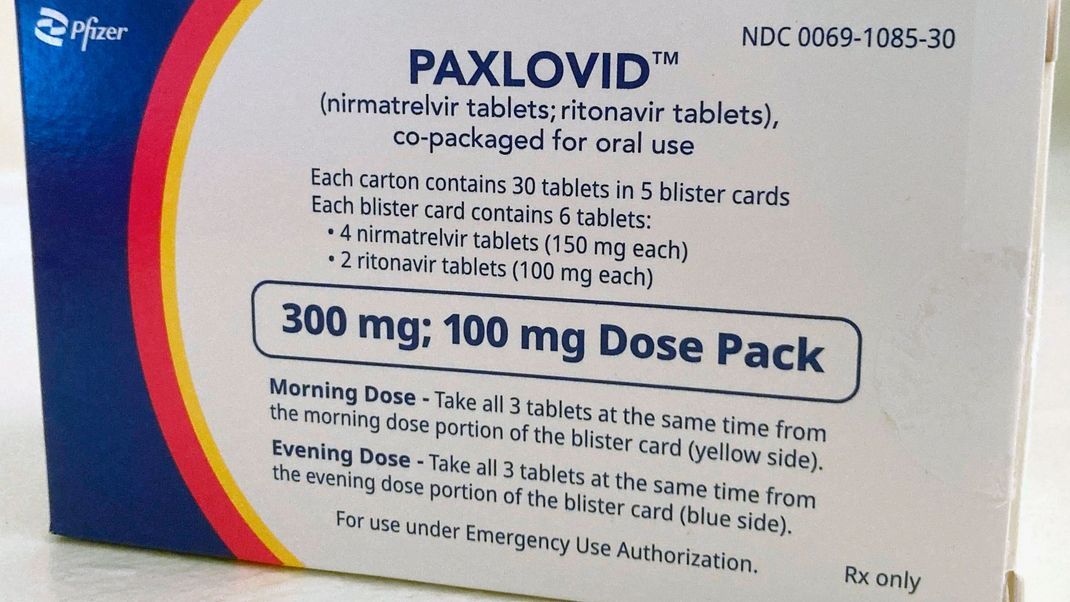 Das Corona-Medikament Paxlovid verursacht offenbar schwerwiegende Nebenwirkungen, wenn es in Kombination mit sogenannten Immunsuppressiva eingenommen wird.