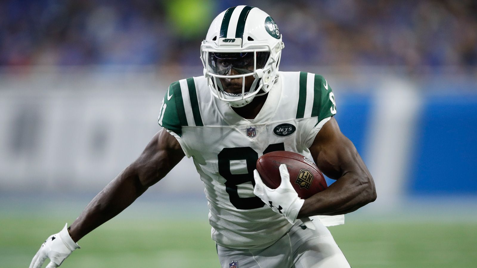 
                <strong>Quincy Enunwa (New York Jets)</strong><br>
                Bei Quincy Enunwa ist die Geschichte schnell erzählt. Der Wide Receiver zeigte 2016 tolle Ansätze und unterschrieb daraufhin einen Vertrag, der ihm neun Millionen Dollar pro Jahr einbringen würde. Doch Enunwa erwischte in den vergangenen Jahren die Verletzungsseuche, zwischen 2017 und 2019 konnte der Receiver nur zwölf Spiele bestreiten, eine hartnäckige Nackenverletzung wird Enunwa auch 2020 vollständig außer Gefecht setzen. 
              