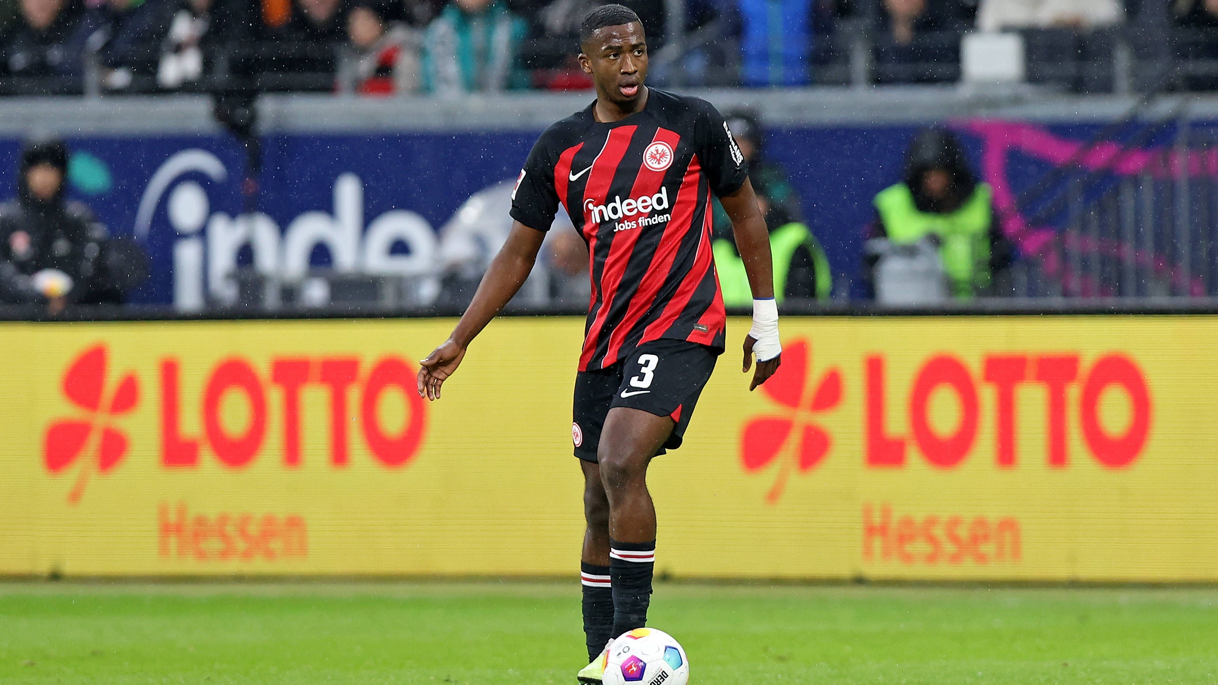 <strong>6. Willian Pacho (Eintracht Frankfurt): plus 7 Mio Euro</strong><br>Aktueller Marktwert: 24 Mio Euro