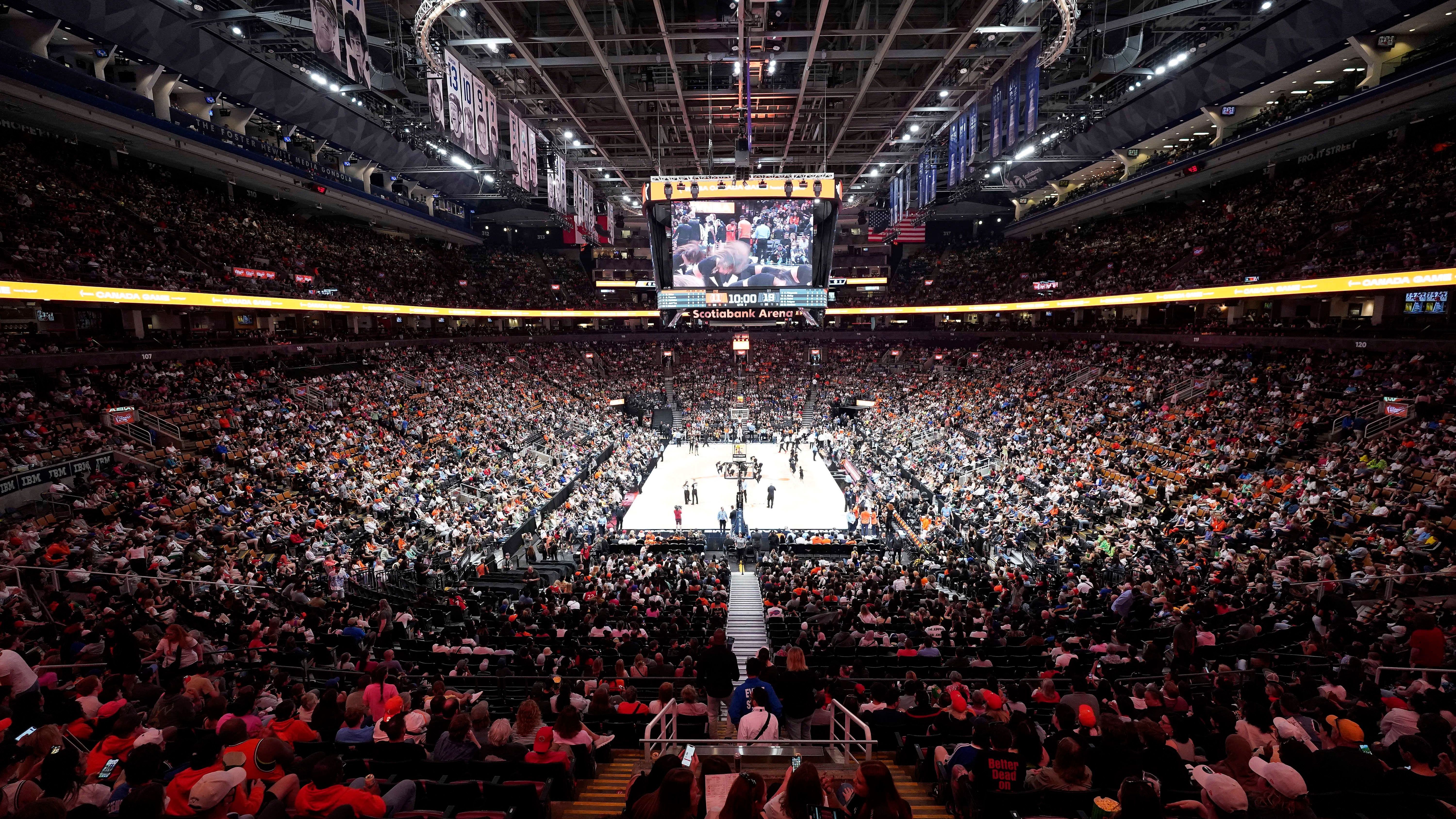 <strong>Scotiabank Arena<br></strong>Team: Toronto Raptors<br>Plätze: 19.800<br>Eröffnung: 1999<br>Kosten: 265 Mio. $