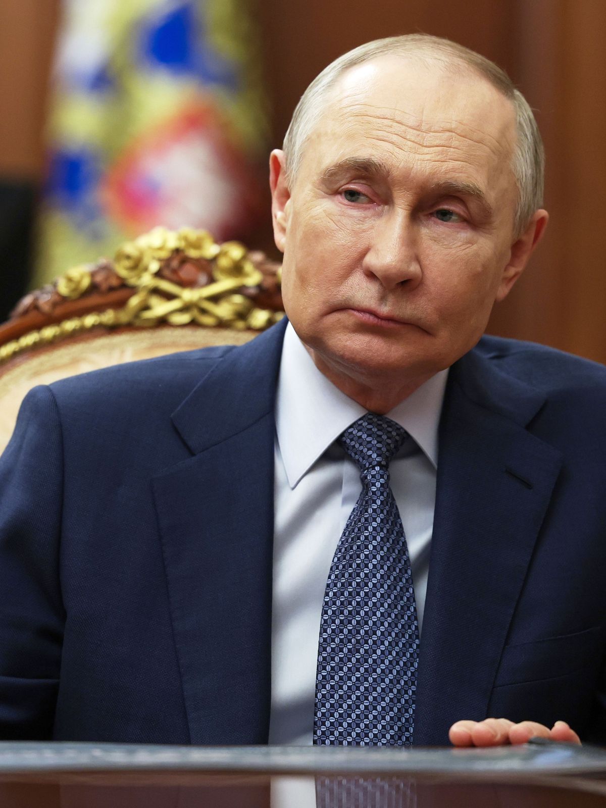Eine mutmaßliche Tochter von Kreml-Herrscher Wladimir Putin rechnet mit ihrem Vater ab.