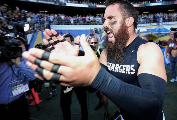 
                <strong>San Diego Chargers - New York Jets 31:0</strong><br>
                Eric Weddle und seine Chargers können einen Shutout gegen die New York Jets feiern.
              