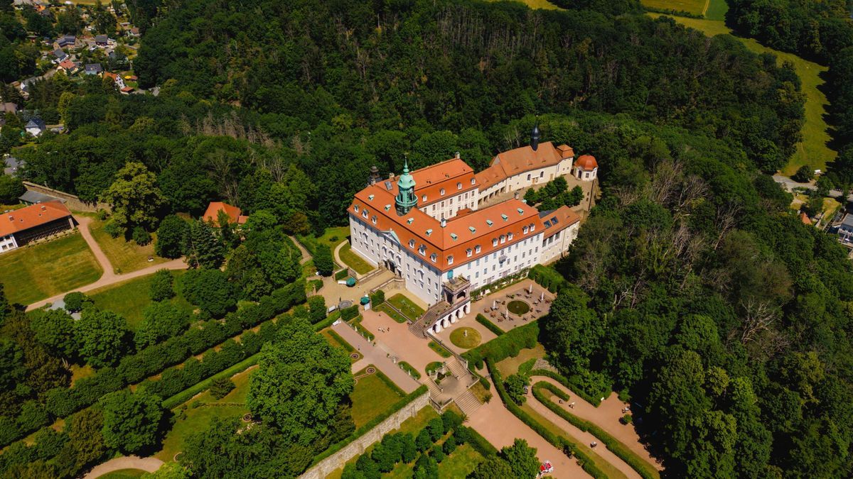 Neue Staffel mit altbewährter Location: Auch in diesem Jahr wird auf Schloss Lichtenwalde geheiratet.