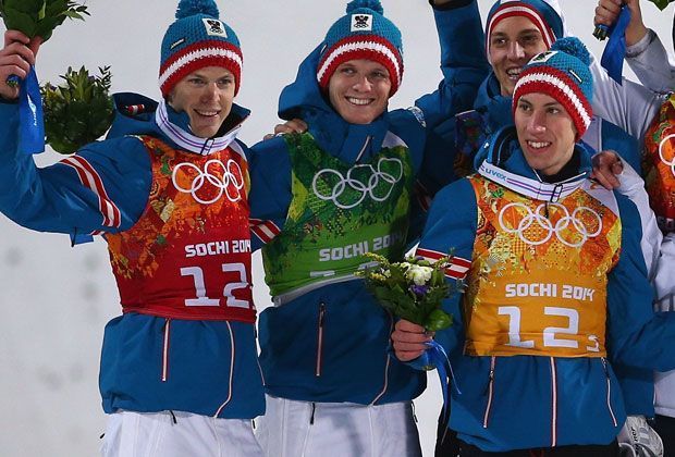 
                <strong>Teamspringen: Silber Österreich</strong><br>
                Nur 2,7 Zähler hinter den DSV-Adlern landeten die favorisierten Österreicher auf dem zweiten Rang.
              