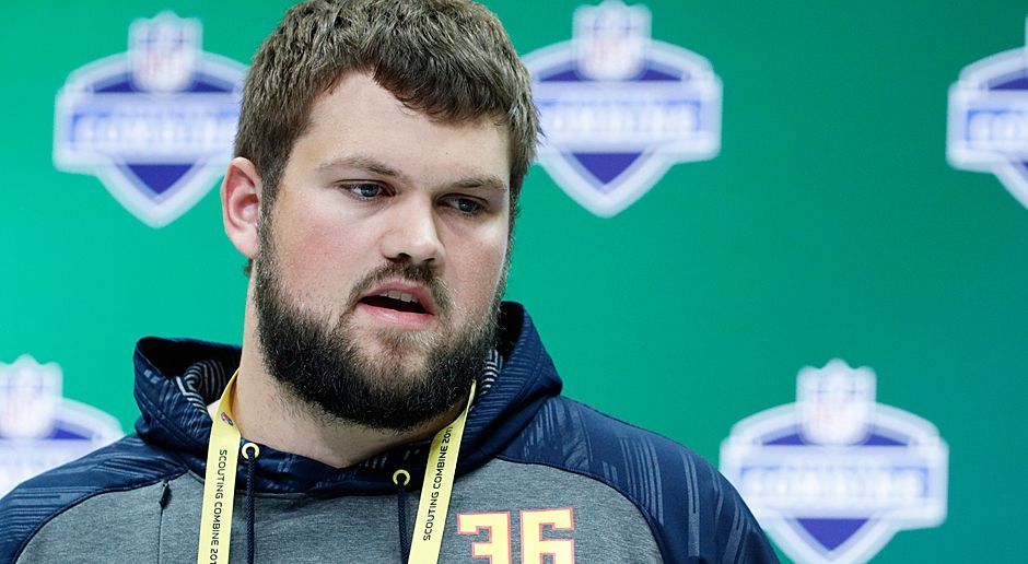 
                <strong>Ryan Ramczyk (Wisconsin Badgers, Offensive Tackle)</strong><br>
                Ryan Ramczyk (Wisconsin Badgers, Offensive Tackle)
              
