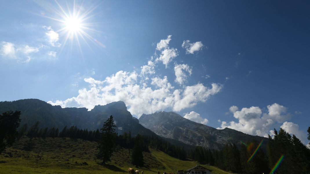 In den Berchtesgadener Alpen ist eine Person im Alter von 23 Jahren ums Leben gekommen.