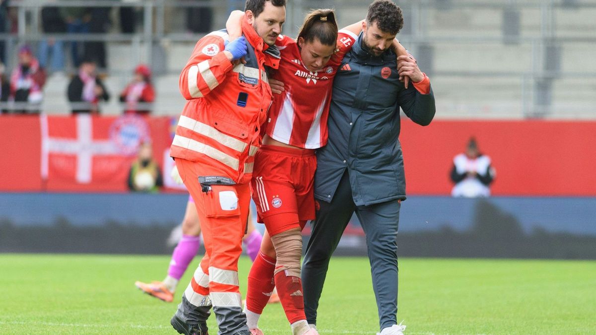 Lena Oberdorf hat sich erneut am Knie verletzt