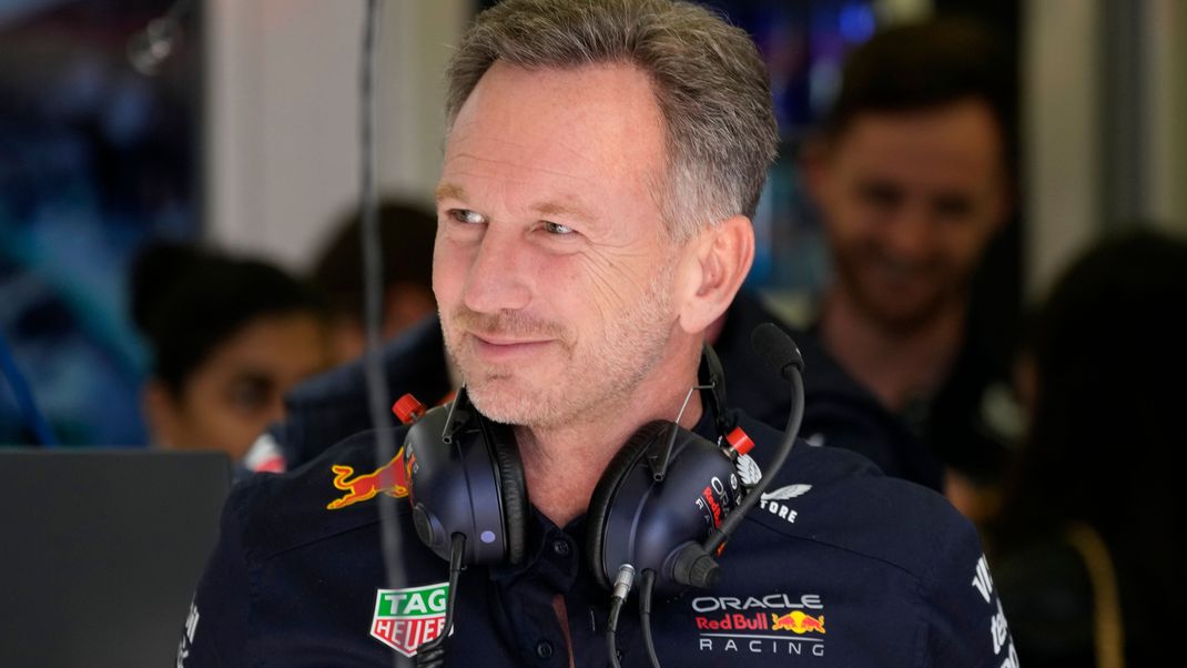 Nach interner Untersuchung erhielt Christian Horner einen Freispruch - nur einen Tag später wurden pikante Chat-Verläufe zwischen dem Rennstall-Chef und einer Mitarbeiterin geleakt.