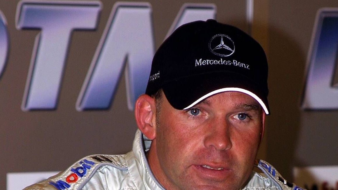 <strong>Uwe Alzen</strong>&nbsp;<strong><br></strong>Zeit in der DTM: 1993 - 1996, 2000 - 2002<br>Teams: Persson, Zakspeed, Holzer, HWA<br>Anzahl der Rennen: 127<br>Größte Erfolge: 24 Podestplätze, davon sechs Siege