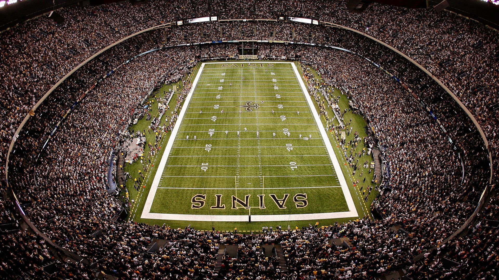 
                <strong>Platz 2 (geteilt): New Orleans Saints</strong><br>
                &#x2022; Stadion: Ceasers Superdome<br>&#x2022; Preis für ein kleines Bier: 11,50 Dollar <br>
              