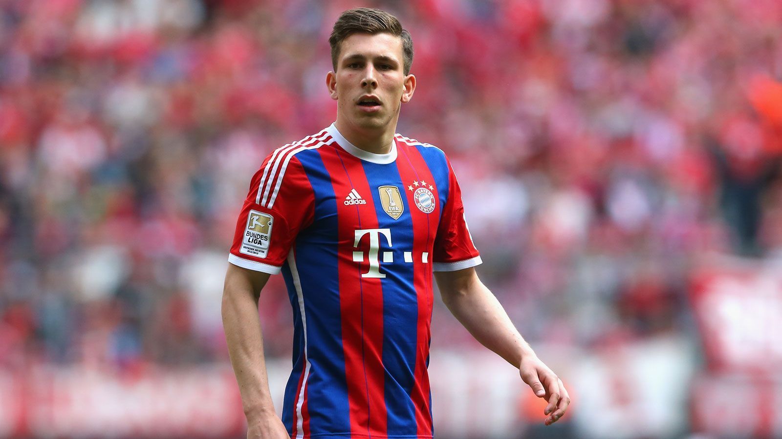 
                <strong>Pierre-Emile Hojbjerg</strong><br>
                Der talentierte Däne wechselte 2012 nach München und war lange Zeit der jüngste in der Bundesliga eingesetzte Spieler des FC Bayern. 2013 unterschrieb Hojbjerg einen Profivertrag, absolvierte bis zum Sommer 2015 aber nur 13 Bundesligaspiele für die Bayern. Nach Leihen zum FC Augsburg und FC Schalke wechselte der Däne 2016 zum FC Southampton. Im Sommer 2020 kam Hojbjerg als Wunschspieler von Jose Mourinho zu Tottenham Hotspur. Dort ist er absoluter Stammspieler, auch nach dem Abgang von "The Special One".
              