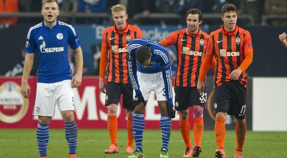 
                <strong>Saison 2015/16: FC Schalke 04</strong><br>
                Aus im SechzehntelfinaleGegner: Schachtar Donezk (0:0 und 0:3)
              
