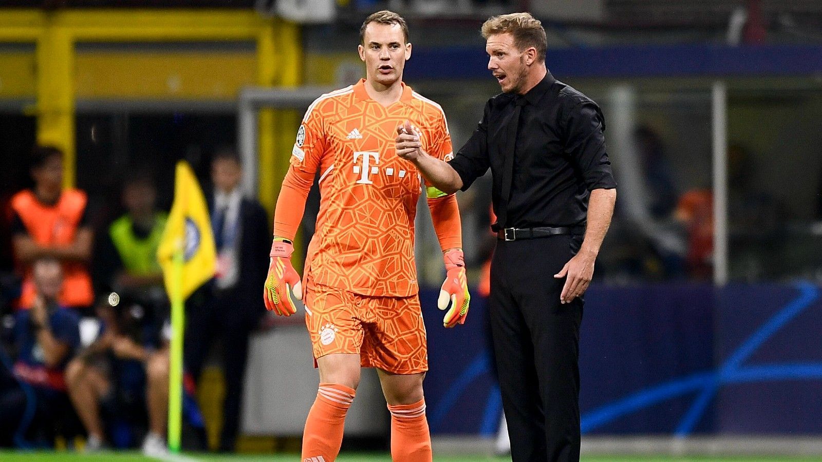 
                <strong>Manuel Neuer</strong><br>
                Nach einer Viertelstunde das erste Mal gefordert macht er das, wofür er bezahlt wird. Muss in der zweiten Hälfte nochmal ran, hat insgesamt aber einen entspannten Abend. ran-Note: 3
              