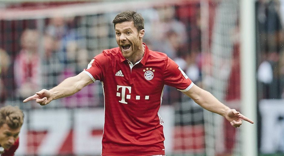 
                <strong>Defensives Mittelfeld</strong><br>
                Neben Lahm hört auch Xabi Alonso im Sommer auf. Seine Position im defensiven Mittelfeld können zwar auch andere Spieler im Bayern-Kader ausfüllen. Wie zum Beispiel Javi Martinez, der durch die Verpflichtung von Süle wohl wieder ins Mittelfeld rücken wird. Durch das Karriereende Alonsos geht aber nicht nur Qualität, sondern auch Erfahrung verloren. Leon Goretzka vom FC Schalke spielt eine starke Saison und ist im Gespräch, ebenso wie Carlos Soler vom FC Valencia. Carlo Ancelotti hält zudem eine Menge von Marco Verratti, der bei Paris St. Germain aber noch Vertrag bis 2021 hat. Eine weitere, qualitativ hochwertige Möglichkeit: Leipzigs Naby Keita.
              