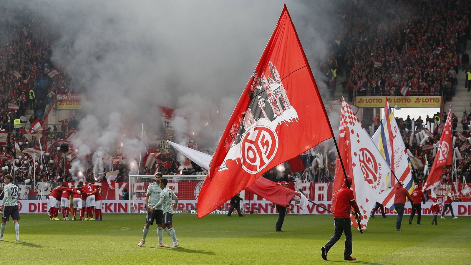 <strong>Platz 17: 1. FSV Mainz 05 (15,40 Euro)</strong><br>
                Bier: 4,90 Euro, Softdrink: 3,50 Euro Bratwurst: 3,50 Euro