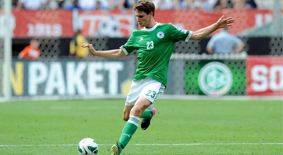 
                <strong>Philipp Wollscheid</strong><br>
                Bank: Philipp Wollscheid, Debüt: 29. Mai 2013 gegen Ecuador; damaliger Klub: Bayer Leverkusen; Länderspiele insgesamt: 2
              