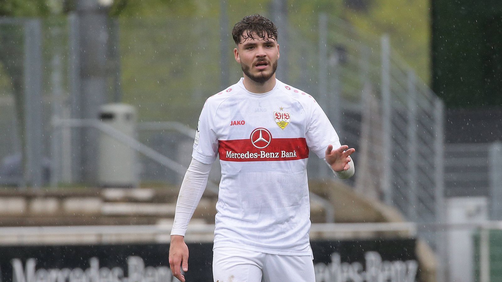 
                <strong>Lilian Egloff (VfB Stuttgart)</strong><br>
                Bekommt von Hoeneß in der Schlussphase noch ein paar Minuten. ran-Note: ohne Bewertung
              