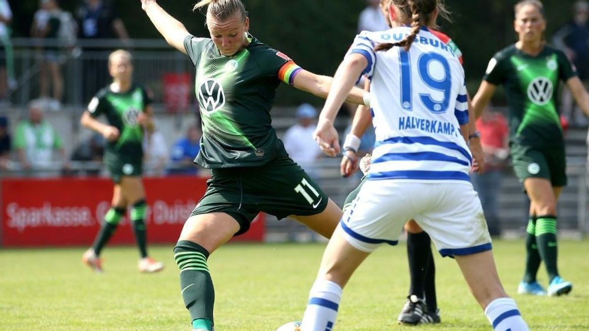 Alexandra Popp steht mit Wolfsburg im Pokalfinale
