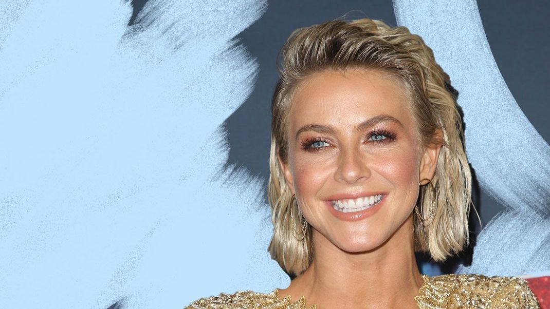 Der Shag Cut – Stars wie Julianne Hough zeigen wie Ihr den Shag Cut gekonnt auch als Bob tragen könnt. Die schönsten Looks findet Ihr in unserem Beauty-Hairstyle Artikel.