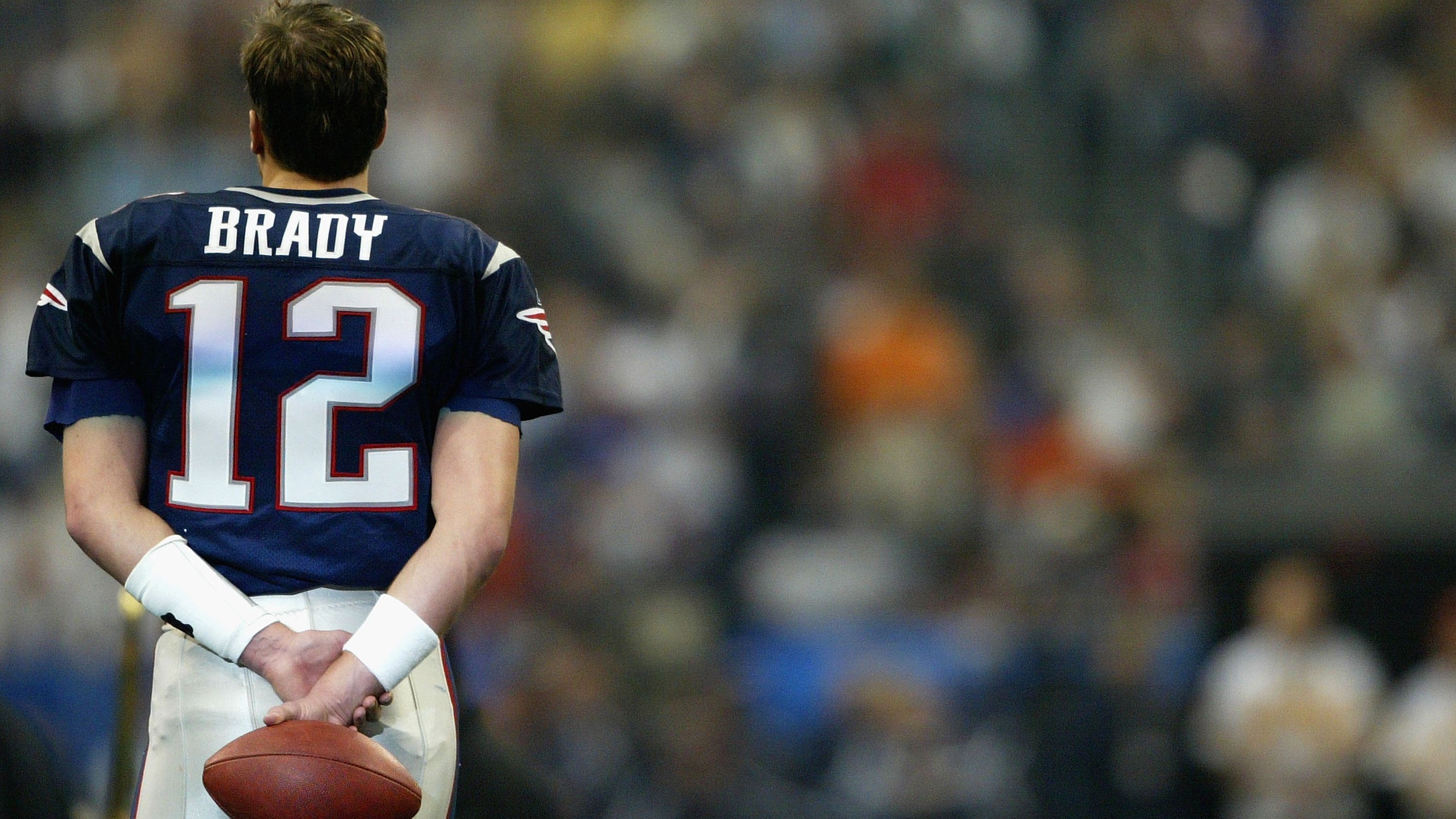 
                <strong>Tom Brady geht in Rente: Seine Karriere in Zahlen </strong><br>
                Tom Brady hängt die Footballschuhe an den Nagel und beendet damit eine auf vielen Ebenen unfassbare Karriere. ran hat die Zahlen dazu zusammengestellt. 
              