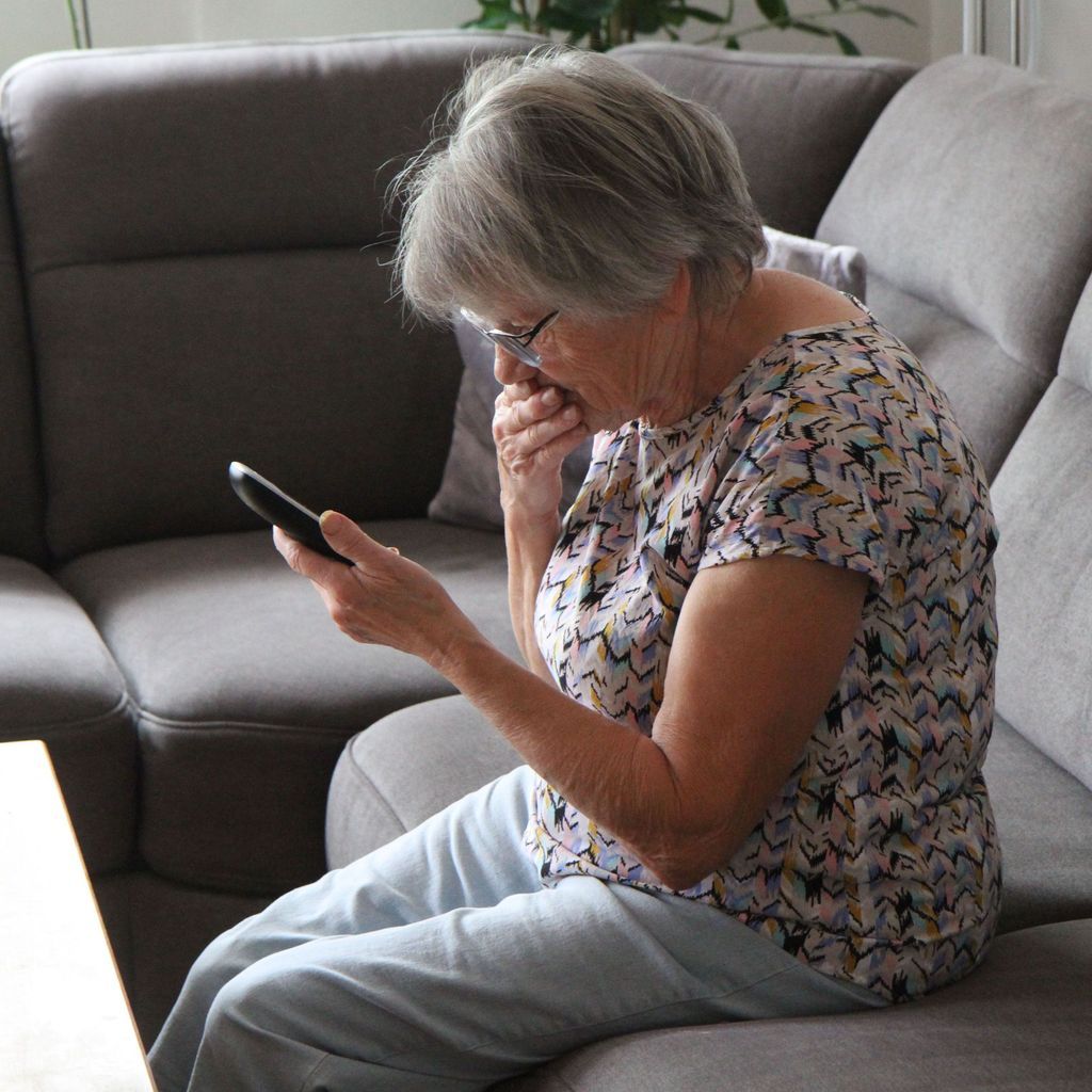 "Achtung Abzocke" zu Telefonbetrug: 5 wichtige Tipps zum Schutz vor Enkeltricks
