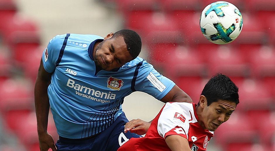 
                <strong>Jonathan Tah</strong><br>
                Mit starken Leistungen macht Jonathan Tah in der Bundesliga für Bayer Leverkusen auf sich aufmerksam. Konserviert er diese Leistungen, hat er durchaus eine kleine Chance, nicht nur als Nachrücker zu einem großen Turnier mit der Nationalelf zu fahren.
              