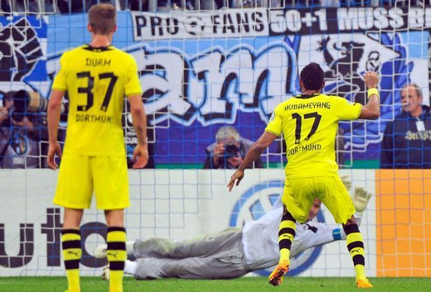 
                <strong>TSV 1860 München - Borussia Dortmund 0:2 n.V.</strong><br>
                Die Erlösung: Der eingewechselte Pierre-Emerick Aubameyang verlädt 1860-Schlussmann Gabor Kiraly und markiert in der 104. Minute das 1:0 für die Gäste per Foulelfmeter
              