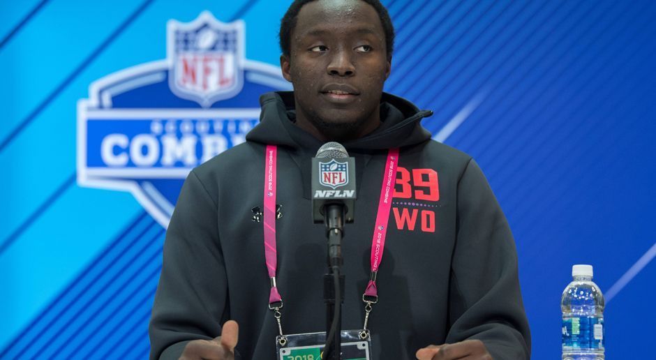 
                <strong>James Washington (Oklahoma State)</strong><br>
                Die Zahlen sind beeindruckend: In 52 College-Spielen fing Washington 226 Bälle für 4.472 Yards. Er ist schnell und ein absoluter Spezialist im Fangen von tiefen Pässen. Doch die Medaille hat auch eine Kehrseite: Der 1,81 Meter kleine Washington hat Probleme, wenn er von seinen Gegenspielern eng gedeckt wird.
              