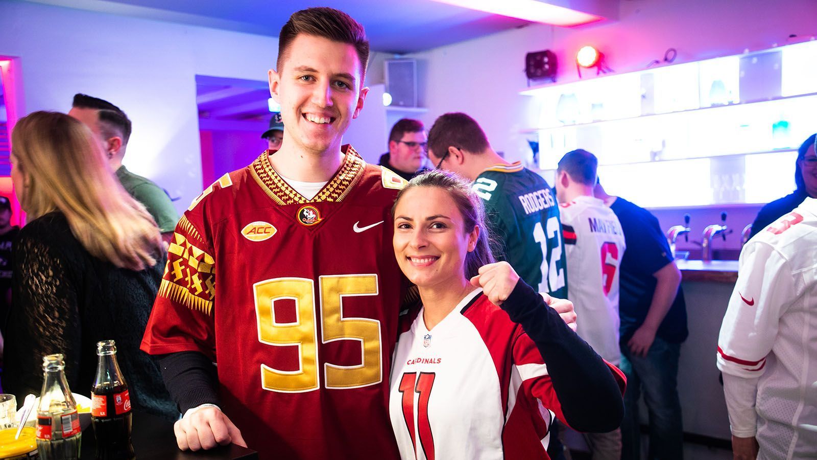 
                <strong>#ranGrillen 2020</strong><br>
                NFL-Fans beim #rangrillen.
              