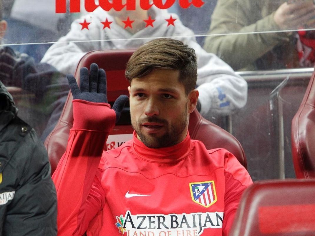 Article Image Media