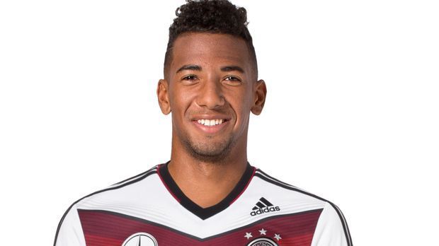 
                <strong>Jerome Boateng</strong><br>
                Weltmeister: Jerome Agyenim Boateng
              