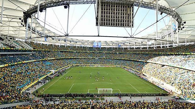
                <strong>Salvador da Bahia: Arena Fonte Nova</strong><br>
                Neubau. Kapazität: 48.747
              
