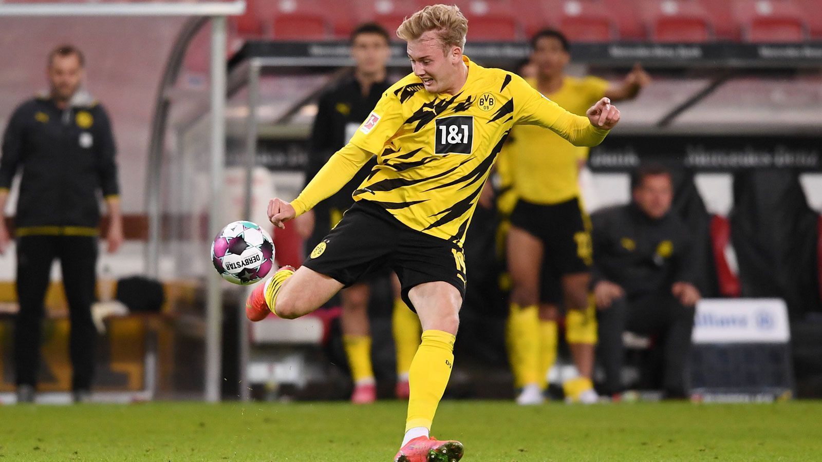 
                <strong>Julian Brandt</strong><br>
                Kommt eine knappe Viertelstunde vor dem Ende. Gefällt mit ein paar geschmeidigen Aktionen, krönt seinen Kurzeinsatz mit dem technisch hochwertigen Assist zum 2:0. Keine Bewertung
              