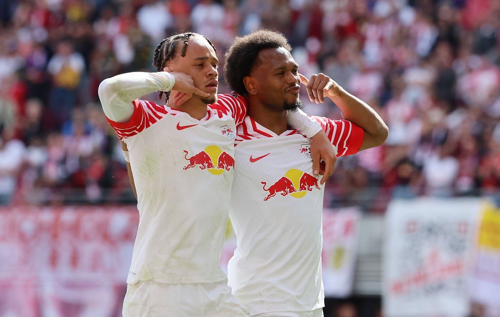 Transfer ticker: Manchester City apparently watching Leipzig star Xavi Simons