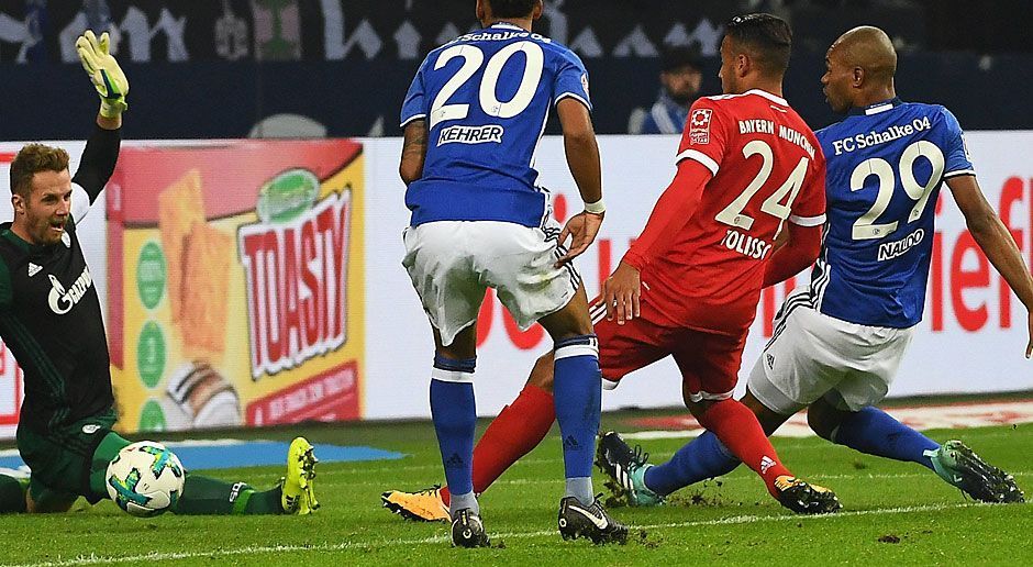 
                <strong>Corentin Tolisso (FC Bayern München)</strong><br>
                Corentin Tolisso (FC Bayern München): Auch der Rekord-Neuzugang der Bayern kann nicht vollständig überzeugen, ist aber deutlich passsicherer als sein Nebenmann Rudy. Kann dem Bayern-Spiel aber auch nicht wirklich seinen Stempel aufdrücken. ran-Note: 3
              