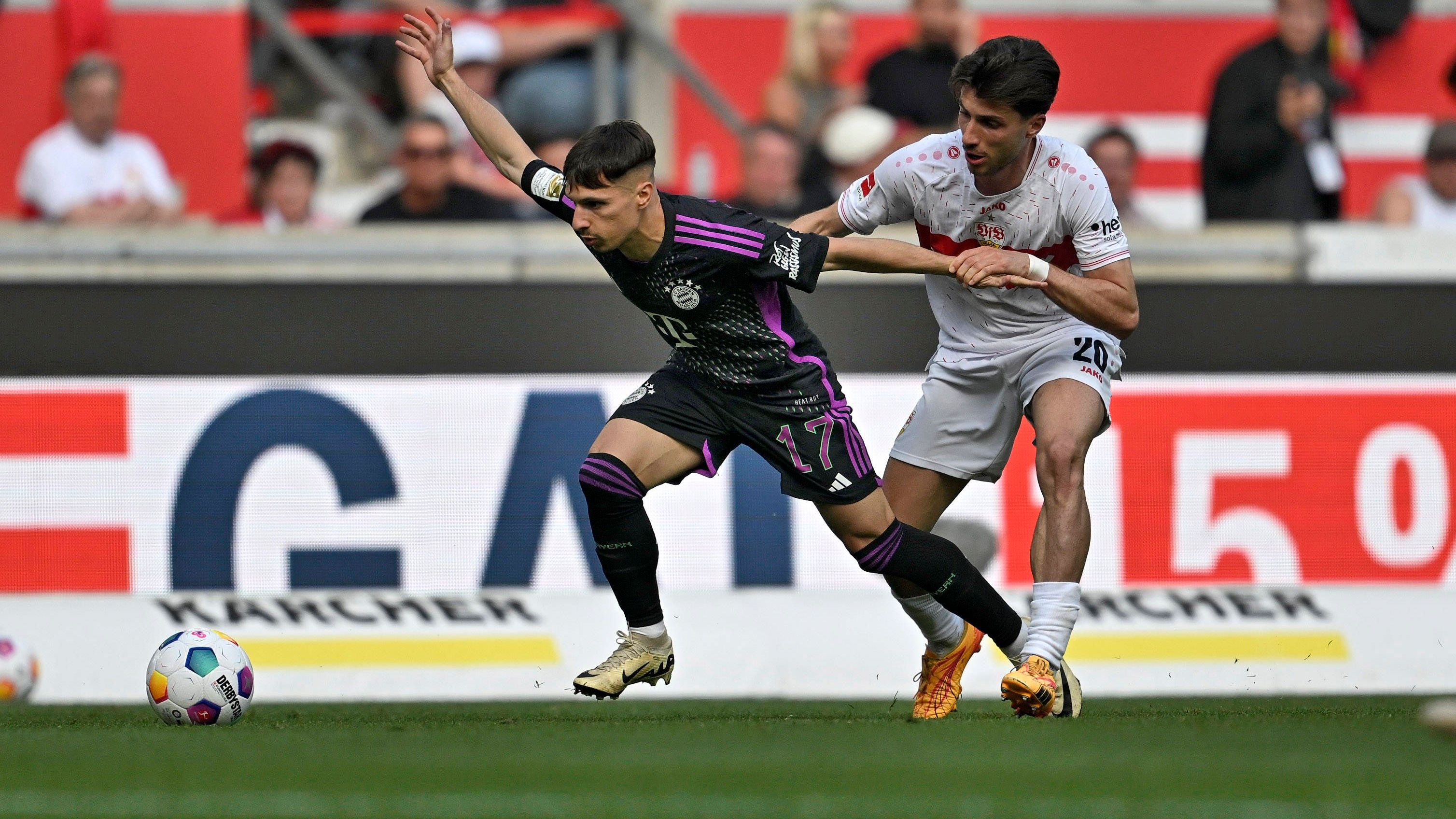 <strong>Bryan Zaragoza (FC Bayern München)</strong><br>Der Spanier darf endlich mal wieder ein paar Spielminuten sammeln, als er ebenfalls nach 64 Minuten für Gnabry kommt. Sein Schuss wird von Ito mit angelegtem Arm geblockt (74.), seine gute Vorarbeit wenig später nutzt Kane nicht. Ansonsten ohne Ertrag. <strong><em>ran</em>-Note: 4</strong>