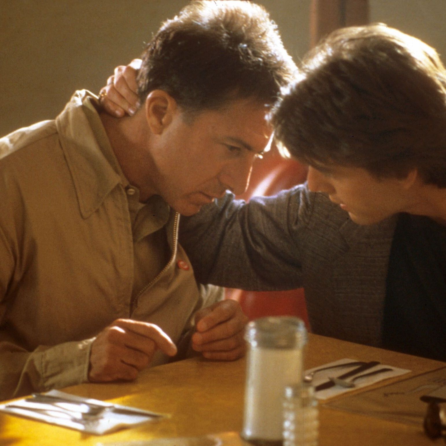RAIN MAN [US 1988] DUSTIN HOFFMAN, TOM CRUISE 18607489