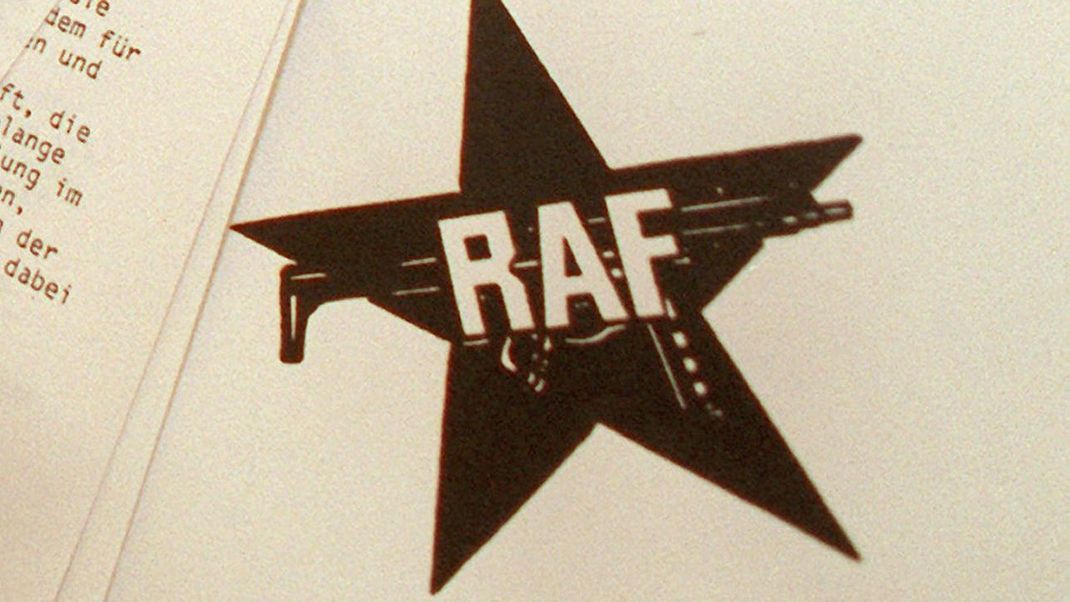 Ein Symbol der RAF auf einem Schreiben der Rote Armee Fraktion (RAF). (Symbolbild)