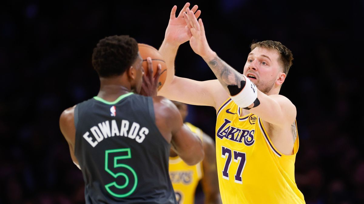 Minnesota Timberwolves v Los Angeles Lakers - Game Five