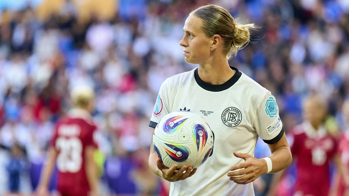 Klara Bühl erwartet Schwerstarbeit gegen Schweden