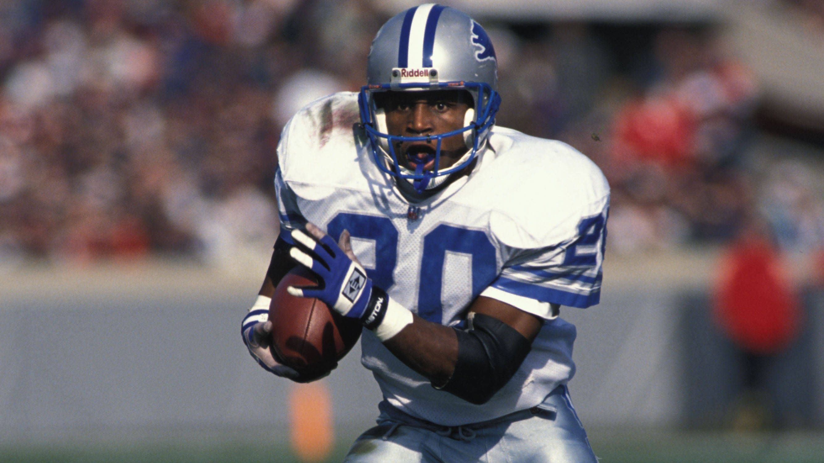<strong>20: Barry Sanders</strong><br>Team: Detroit Lions<br>Position: Running Back<br>Erfolge: Pro Football Hall of Famer, 1997 NFL MVP, zweimaliger NFL Offensive Player of the Year, zehnmaliger Pro Bowler<br>Honorable Mentions: Ed Reed, Brian Dawkins
