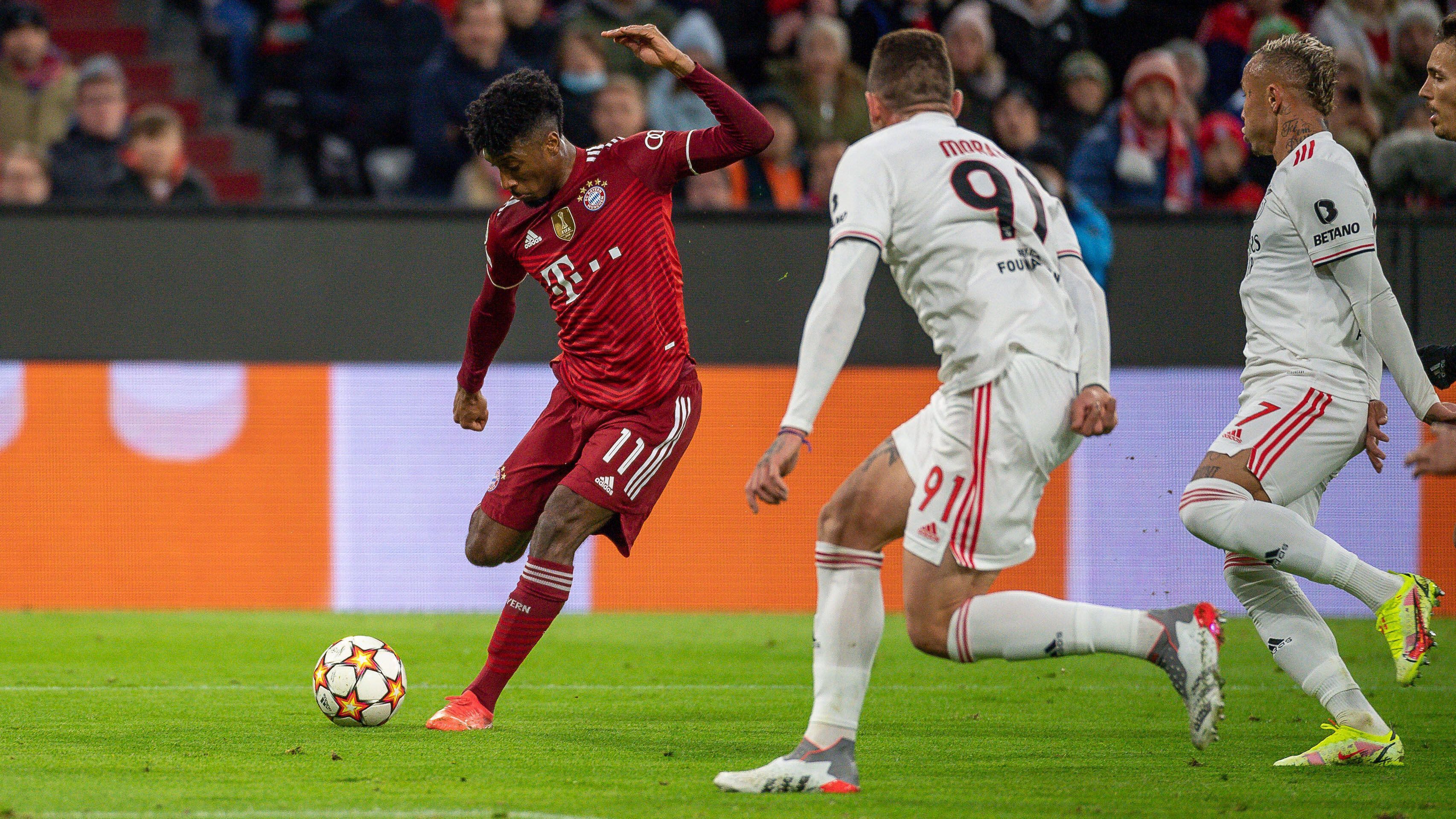 
                <strong>Kingsley Coman</strong><br>
                Starker Start vom Franzosen, der mit Tempo und Technik Benficas Defensive große Probleme bereitet. Über seine rechte Seite passiert einiges, auch weil sein Gegenspieler deutliche Nachteile bei der Geschwindigkeit hat. Folgerichtig leitet er mit einem Tempolauf über die rechte Seite Bayerns Führung ein. Der auffälligste Spieler im roten Trikot im ersten Durchgang. In Durchgang zwei bekommt ihn Benfica etwas mehr in Griff. Nach 64 Minuten ist Schluss. ran-Note: 1
              