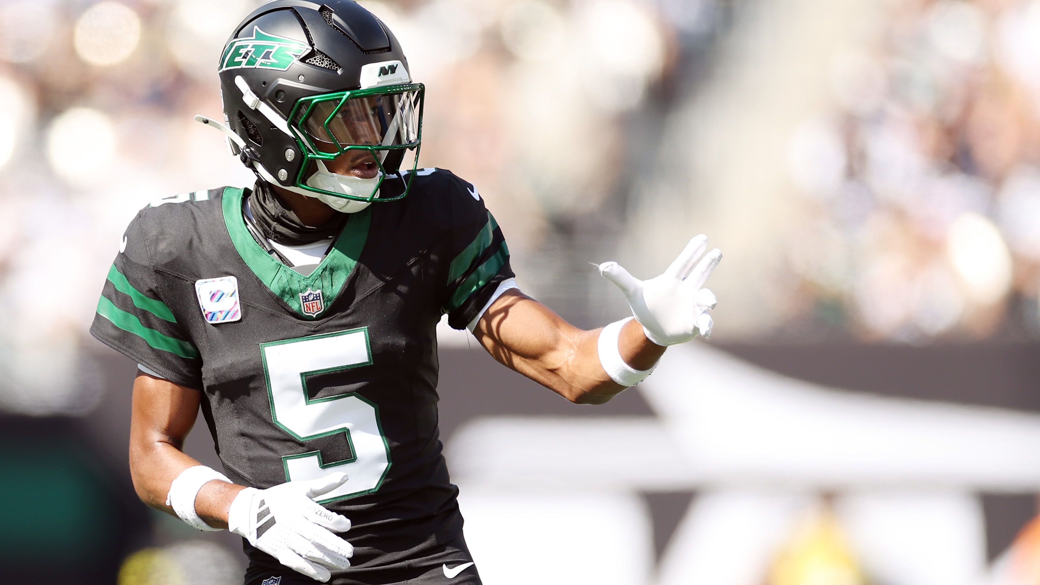 <strong>Garrett Wilson (New York Jets)</strong><br>Gute Nachrichten für die Jets: Wie NFL-Insider Ian Rapoport berichtet, könnte Wide Receiver Garrett Wilson nach seiner Knieverletzung &nbsp;am Sonntag gegen die Cleveland Browns spielen.