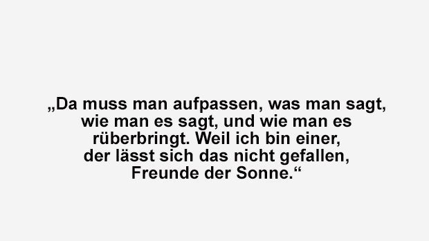 
                <strong>Stefan Effenberg: Die besten Sprüche des "Tigers"</strong><br>
                Stefan Effenberg über die Fragen der Journalisten.
              