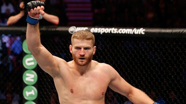 
                <strong>Jan Blachowicz </strong><br>
                Jan Blachowicz: Der Pole blieb mit zwei Siegen und zwei Niederlagen in seiner bisherigen UFC-Karriere hinter den Erwartungen zurück. Mit Gustafsson wartet nun die größte Herausforderung seiner Laufbahn. Ein Sieg gegen den Schweden wäre allerdings ein dickes Statement in Richtung Konkurrenz. 
              