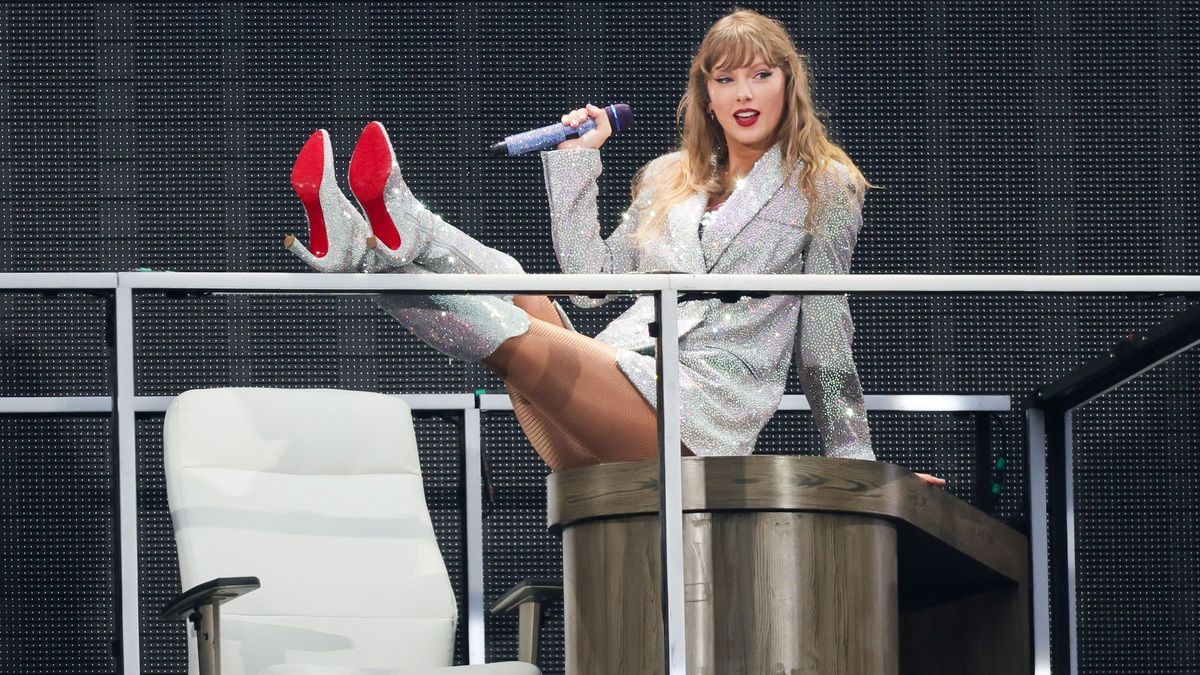 23. Juli 2024: US-Sängerin Taylor Swift im Volksparkstadion Hamburg. Es ist das vierte Deutschland-Konzert im Rahmen ihrer "The Eras Tour". 